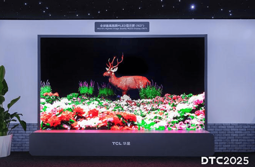 TCL מציגה את עתיד המסכים: חמישה חידושים פורצי דרך שמגדירים מחדש את חוויית התצוגה